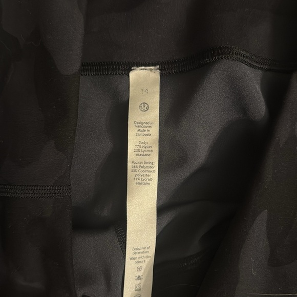 Lululemon Camouflage Leggings - Picture 2 of 4